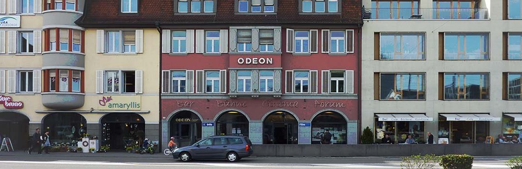 Pierwsze zdjęcie kina ODEON w Bruggu, gdzie odbywaja sie występy Gości Klubu.